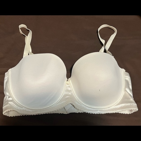 2 bras - Picture 4 of 6